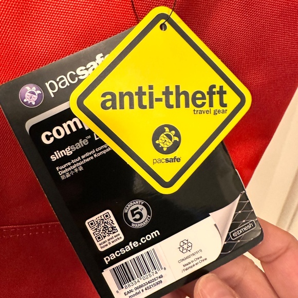 *BNWT* Pacsafe Anti-theft Tote - Picture 3 of 10